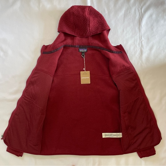Patagonia Women's Retro Pile Fleece Hoodie Jacket Size M Carmine Red - Picture 11 of 16